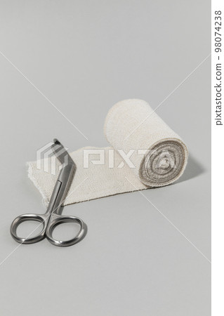 first aid box, emergency medical kit 98074238