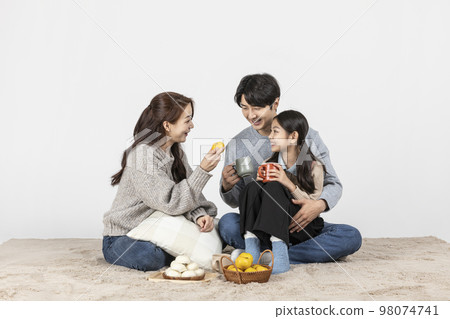 friendly asian family concept series 98074741