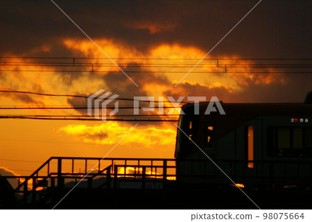 淀川橋的黃昏 98075664