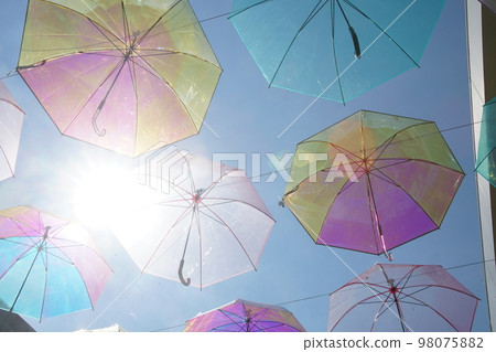shopping mall umbrella sky 98075882