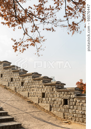 autumn landscape, scenery of Suwon Hwaseong in Korea 98076447