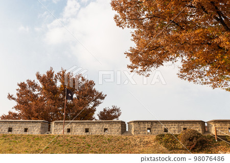 autumn landscape, scenery of Suwon Hwaseong in Korea 98076486