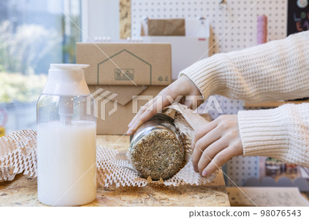 eco friendly habits hand gesture_eco package 98076543