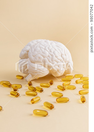 brain health and dementia series_brain miniature and omega 3 brain health and dementia series_brain miniature and omega 3 98077042