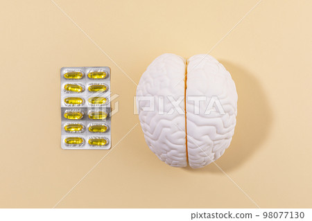 brain health and dementia series_brain miniature and omega 3 brain health and dementia series_brain miniature and omega 3 98077130