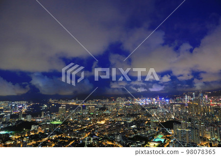 HK cityscape seen from the top of Beacon Hill,  7 July 2012 98078365