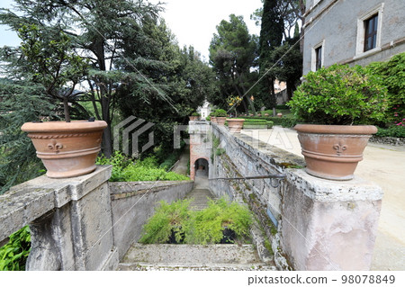 Villa d'Este is one of the most famous Italian villas of the 16th century. Villa d'Este is one of the most famous Italian villas of the 16th century. 98078849