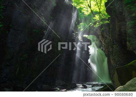 [Tochigi Prefecture] Sukkan swamp in early summer_Yuhi Falls_14 98080680