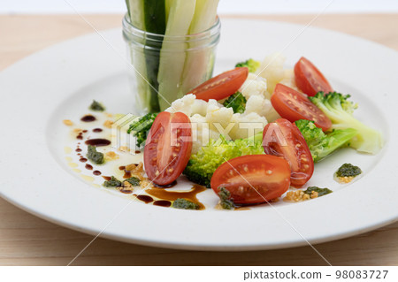Vegetable Salad Vegetable Sticks and Sauce Vegetable Salad Vegetable Sticks and Sauce 98083727