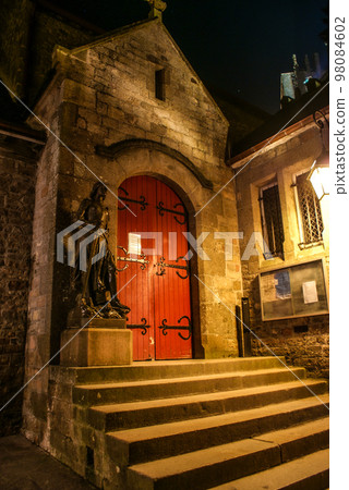 Castle Town of Mont-St-Michel 98084602