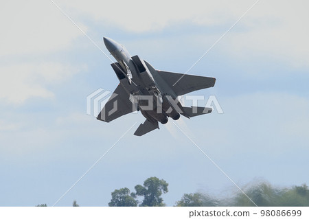 US Air Force F-15C Eagle Takeoff 98086699