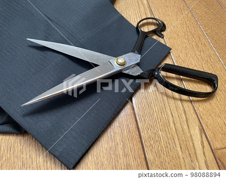 包邊西裝褲圖片 98088894