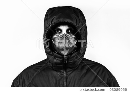 Spooky horror man in respirator with ill look 98089966