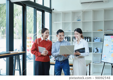 business group people meeting and discuss, plan financial budgets for investments, planning new marketing strategies to fight with competitors. business group people meeting and discuss, plan financial budgets for investments, planning new marketing strategies to fight with competitors. 98092548