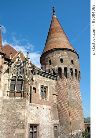 The Corvin castle in Transylvania The Corvin castle in Transylvania 98094068