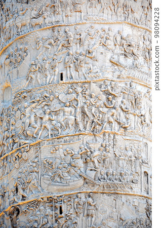 Detail of the Column of Traianus, Trajan's column. Rome, Italy 98094228