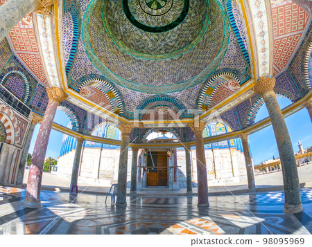 Dome of the Rock architectural details, Jerusalem Dome of the Rock architectural details, Jerusalem 98095969