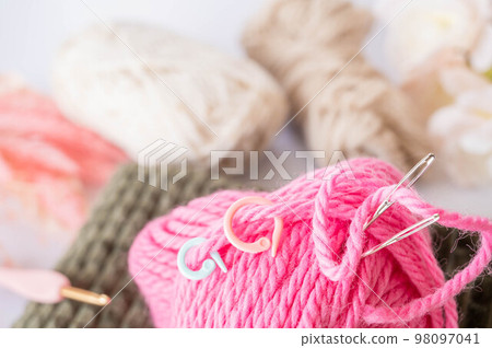 Knitting stitch ring and binding needle Knitting stitch ring and binding needle 98097041