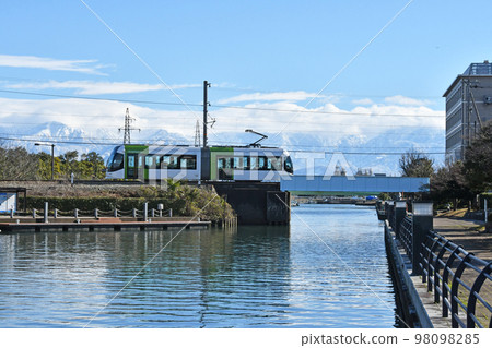 Iwase fishing port Toyama, Toyama Prefecture 98098285