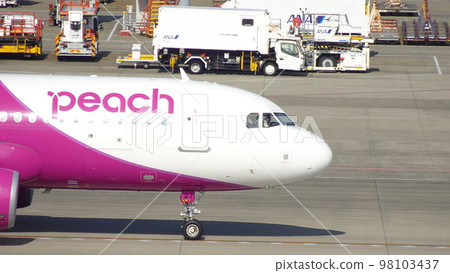 Peach Air Chubu Centrair International Airport 98103437