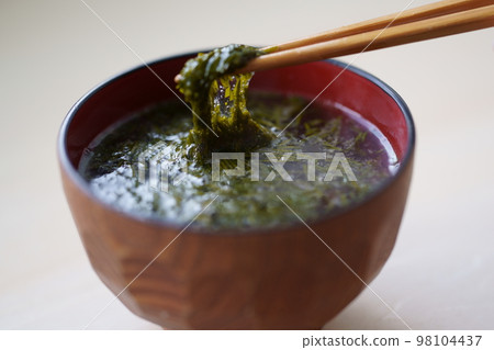 Akamoku (Gibasa) miso soup 98104437