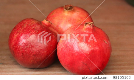 californian pomegranate californian pomegranate 98105103