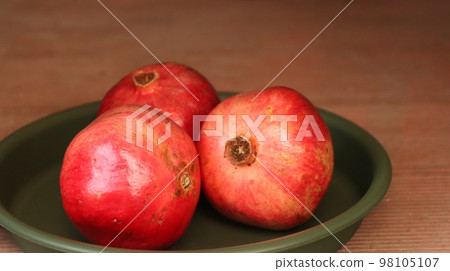 加州石榴 98105107