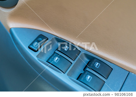 Power window 98106108