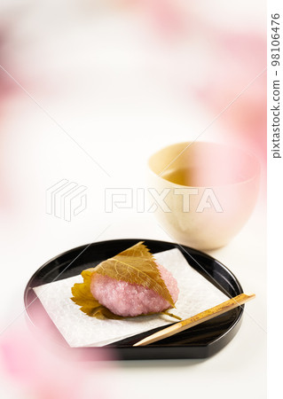 Sakuramochi image 98106476