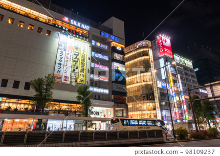 《神奈川縣》川崎站前夜間市區/近JR川崎站 98109237