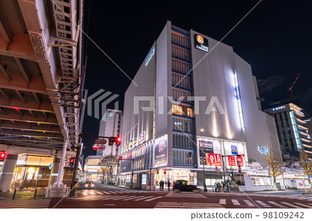 《神奈川縣》川崎站前夜間市區/近JR川崎站 98109242