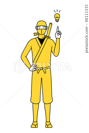 一個想出主意的忍者服裝的男人 98111335