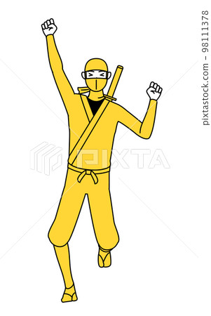 一個穿著忍者服裝的男人笑著跳起來 98111378