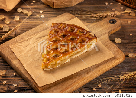 Homemade apple pie Homemade apple pie 98113023