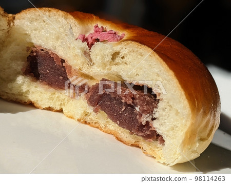 strained red bean paste 7 strained red bean paste 7 98114263