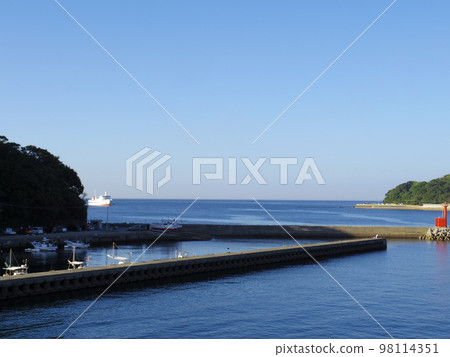 Saganoseki Port (Oita City, Oita Prefecture) Saganoseki Port (Oita City, Oita Prefecture) 98114351