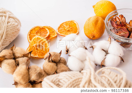 natural image 98117386