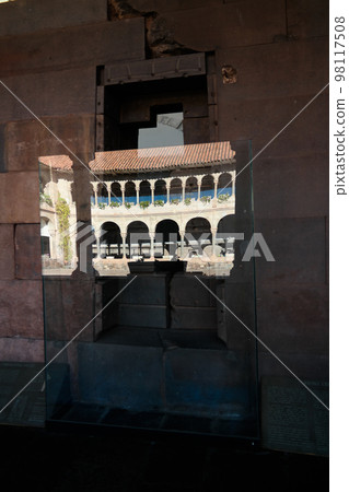 Details of masonry of Coricancha, famous temple in the Inca Empire, Cuzco, Peru 98117508