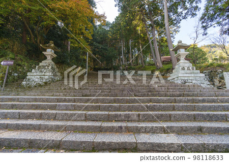 隼雄神社參道（滋賀縣大津市坂本） 98118633