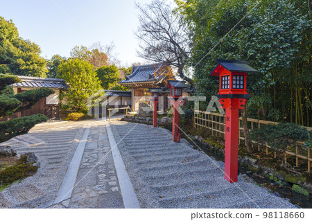 Enryakuji Satobo's Risin Temple approach (Sakamoto, Otsu City, Shiga Prefecture) Enryakuji Satobo's Risin Temple approach (Sakamoto, Otsu City, Shiga Prefecture) 98118660