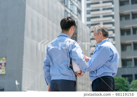 Work clothes, male, construction, construction, back view 98119158