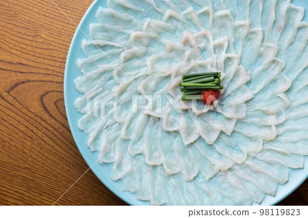 河豚生魚片 河豚生魚片 98119823