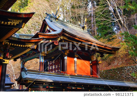 三峰神社秩父三社正殿縣有形文化財產 三峰神社秩父三社正殿縣有形文化財產 98121371