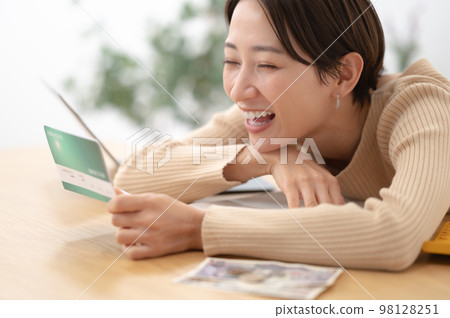 女存摺 98128251