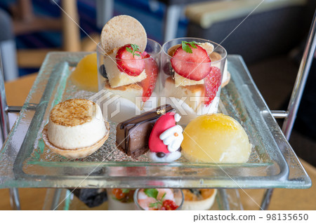 Afternoon Tea Tea Stand Nunkatsu 98135650