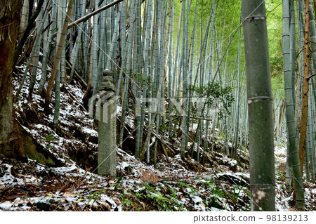 一百七十二鎮石和高野山鎮石路（雪）[和歌山縣久藤山町] 98139213
