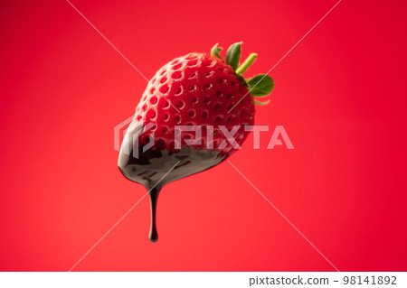 Strawberry  98141892