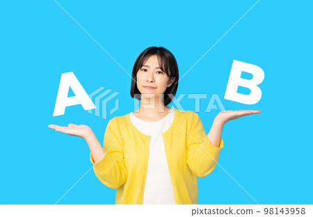 女人比較兩件事 女人比較兩件事 98143958