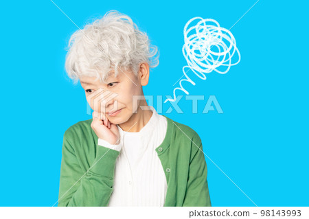 Senior women depressed 98143993