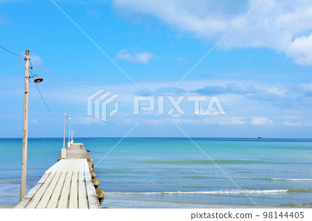 千葉縣藍天海和岡本碼頭（原岡碼頭） 98144405